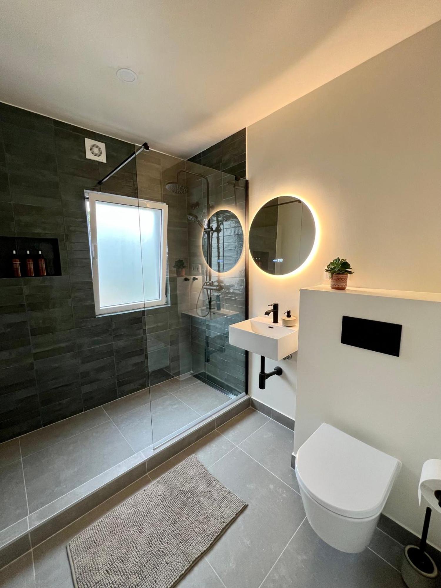 Sunday Morning Guesthouse Алжезур Стая снимка