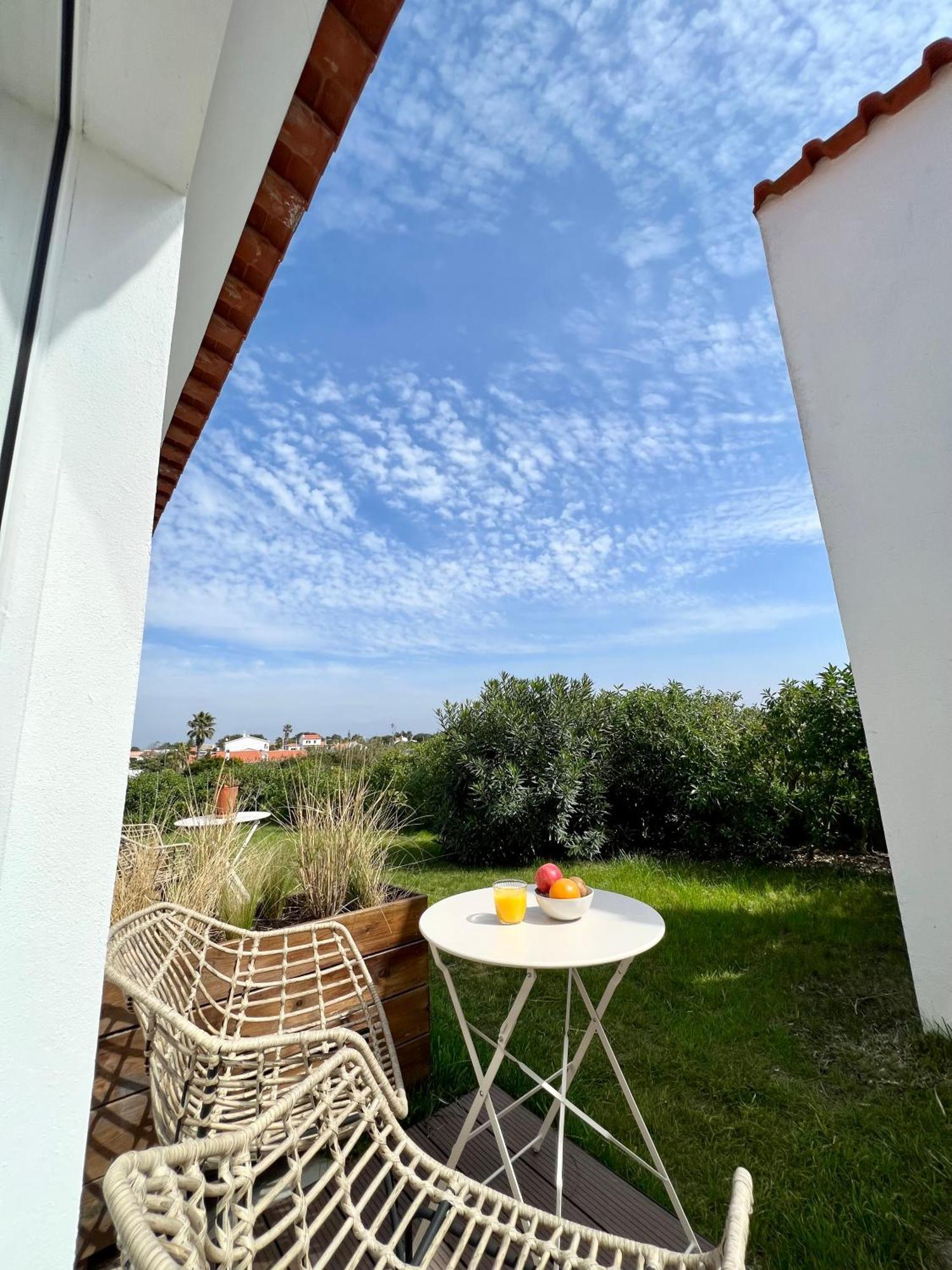 Sunday Morning Guesthouse Алжезур Екстериор снимка